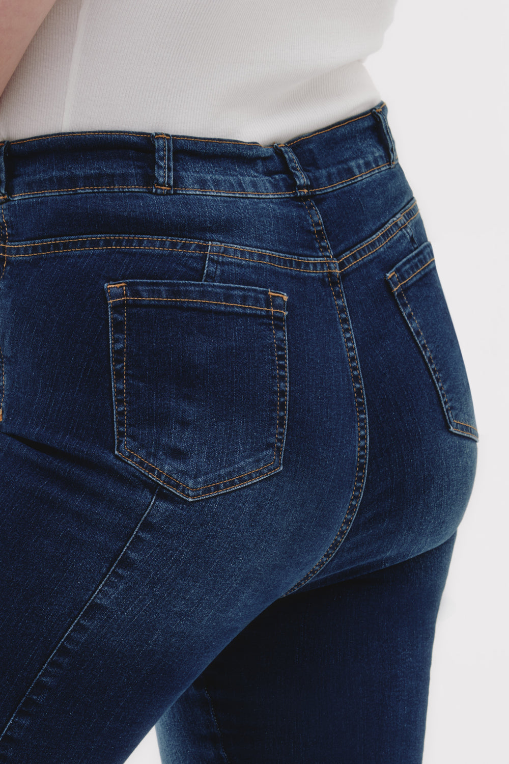 Straight Jeans - Allison