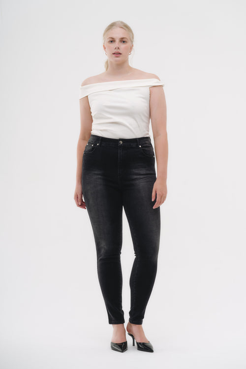 Skinny Jeans Curvy - Negro Carbón